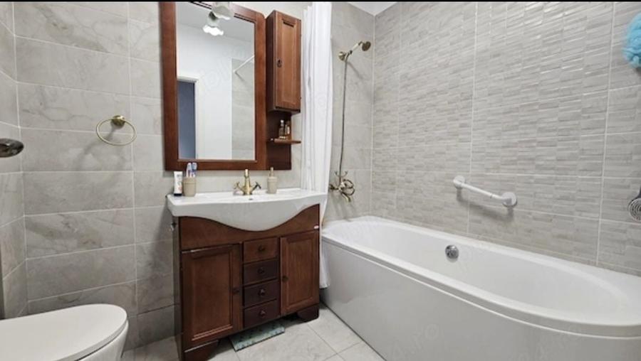 Vand apartament 3 camere + loc de parcare - 4