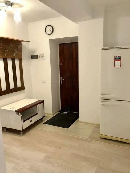 Garsonieră decomandată în Județean
