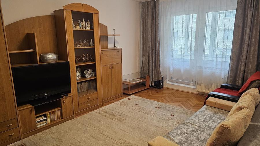 Inchiriez apartament 2 camere Unirii etajul 1 - 270 euro - 7