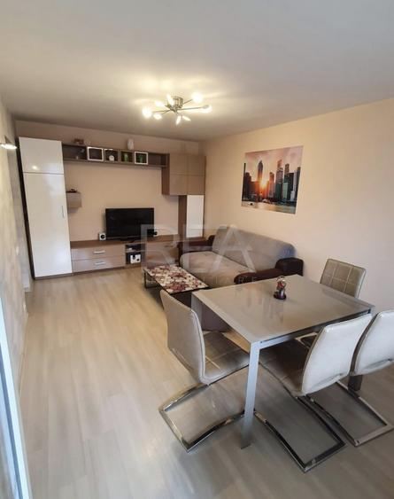 Apartament cu 3 camere decomandat, mobilat în Drumul Taberei