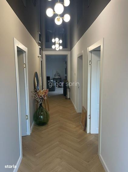 Casa parter, luminoasa, vizavi de Spitalul Judetean-365.000 EURO neg