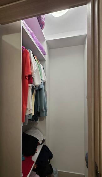 Apartament cu 2 camere decomandat în Dobroești