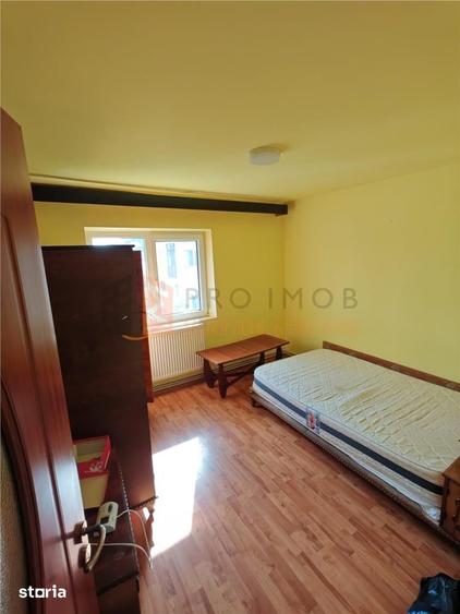 Apartament cu 3 camere decomandat, mobilat în Unirii Centru