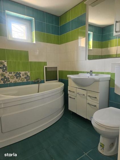 Casă cu 3 camere cu Teren 916 Mp în Sălard