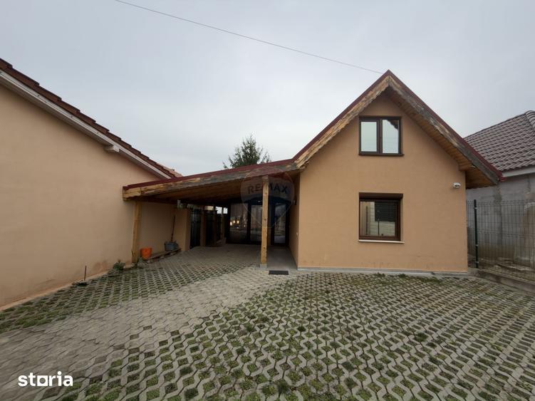 Casă cu 3 camere cu Teren 250 Mp în Spitalul Județean