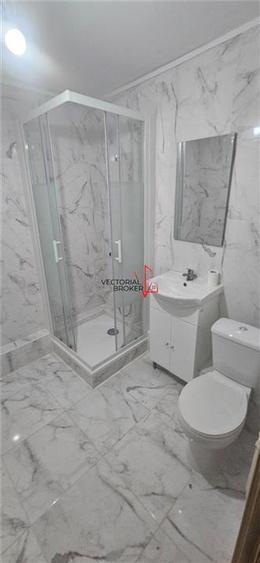 2 camere decomandate, 50mp, 2/8, renovat, bl.1981, Basarabia- Diham - 8