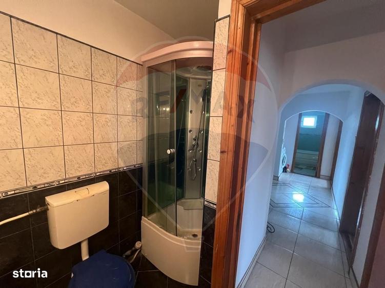 Apartament cu 4 camere în Nord