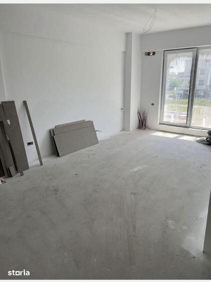 Apartament cu 2 camere decomandat în Exterior Vest