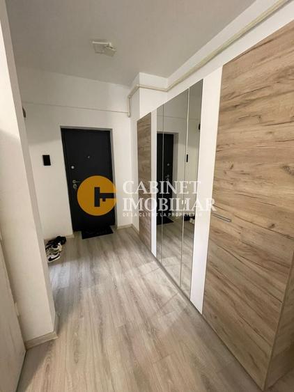 Garsonieră decomandată, mobilată în Oancea