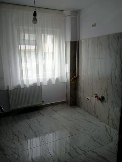 Apartament cu 2 camere semidecomandat în Precista