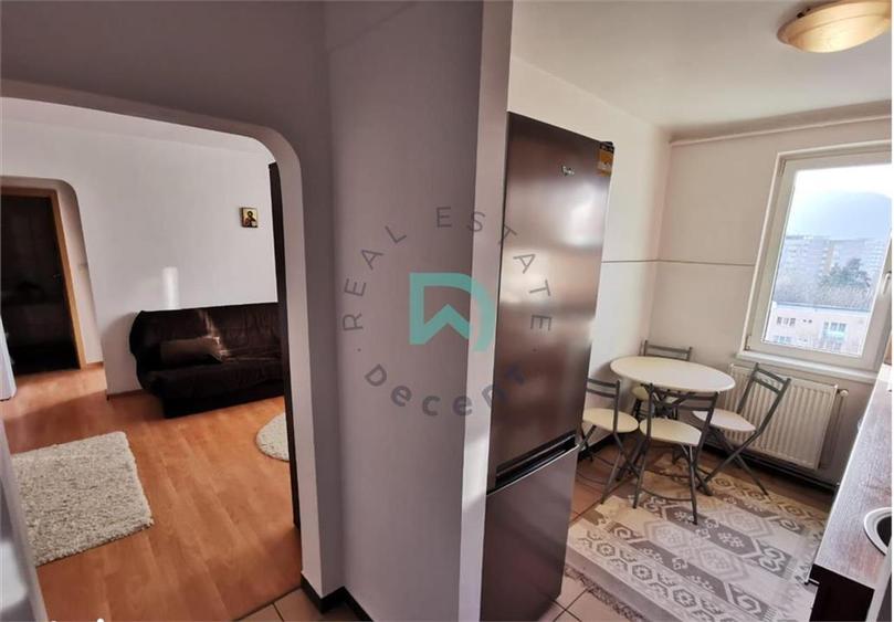 Apartament cu 2 camere semidecomandat în Astra
