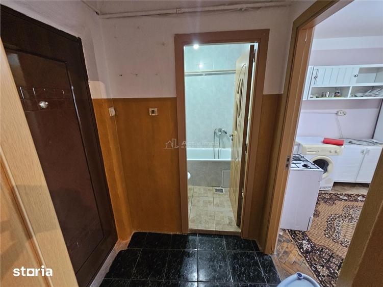 Garsonieră decomandată în Calea Caransebeșului