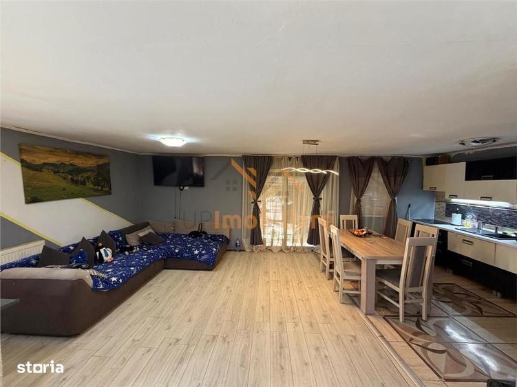Casă cu 3 camere în Central