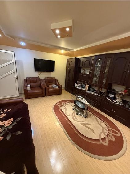 Apartament cu 3 camere decomandat în Nord