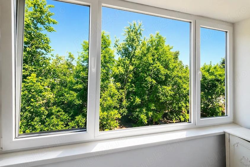 Apartament cu 4 camere decomandat în Tipografilor