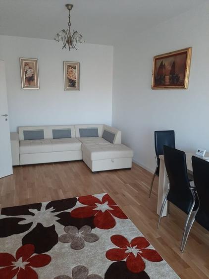 Apartament cu 2 camere decomandat în Exterior Vest