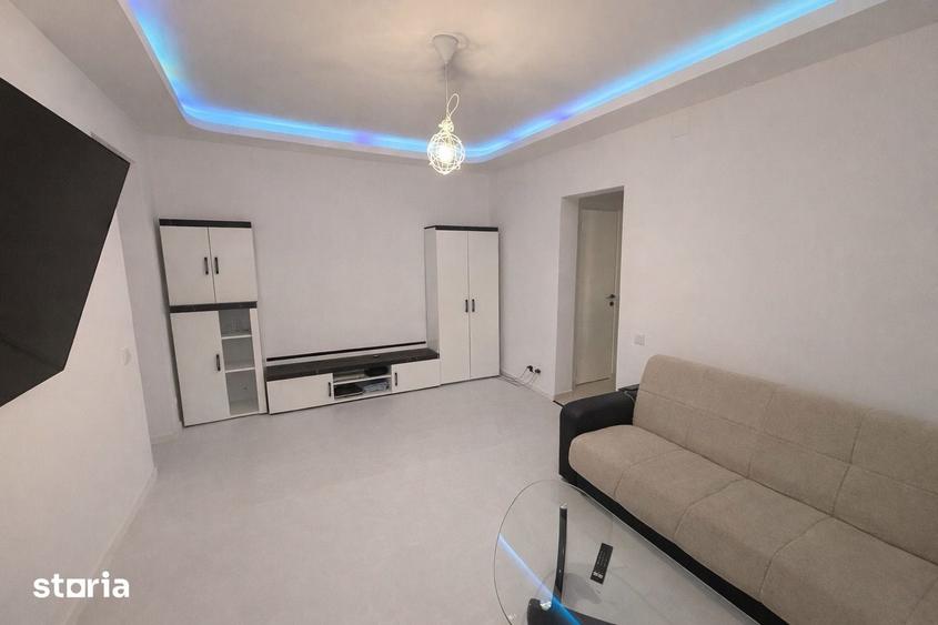 Apartament cu 2 camere decomandat în Gruia