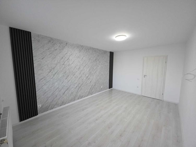 Apartament cu 2 camere decomandat în Trivale