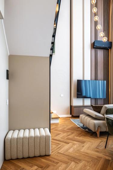 Penthouse cu 3 camere decomandat în Floreasca