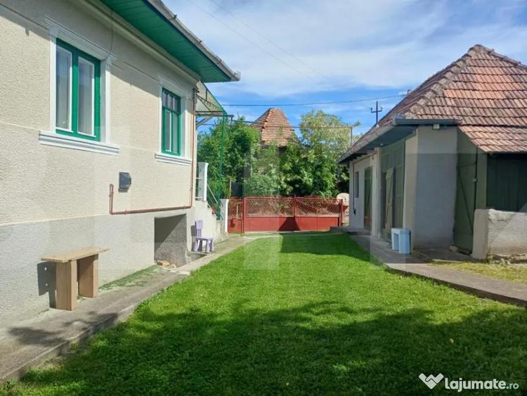 Casa de vanzare cu teren de 1300mp - 3