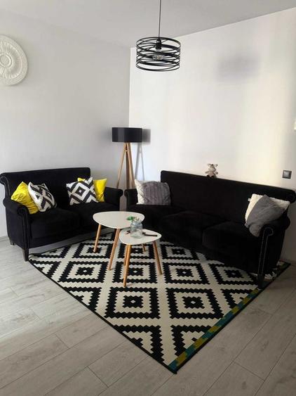 Apartament cu 2 camere decomandat în Florești