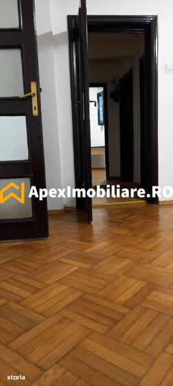 Victoriei - Moxa, Spatiu de birouri 40mp 2camere - 6