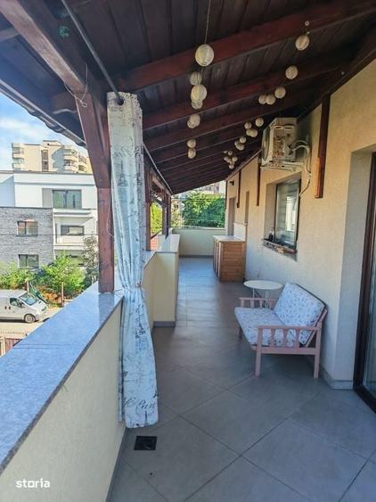 Apartament cu 4 camere în Între Lacuri