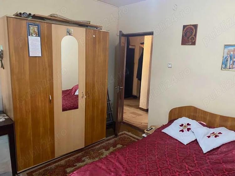 Apartament cu 2 camere decomandat în Orșova