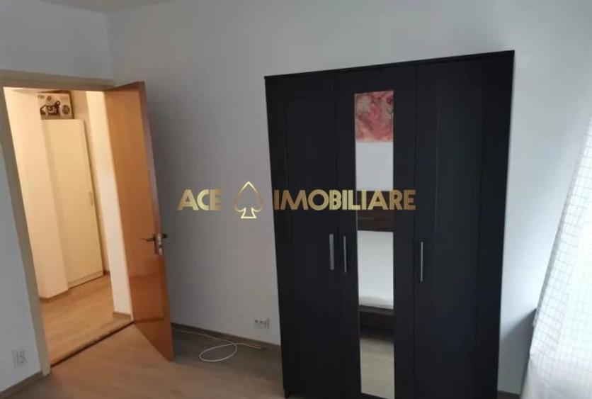 Apartament cu 3 camere decomandat, mobilat în Iancului