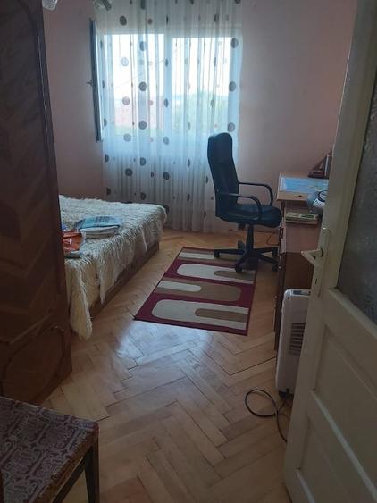 Casă cu 5 camere cu Teren 500 Mp în Sâncraiu de Mureș