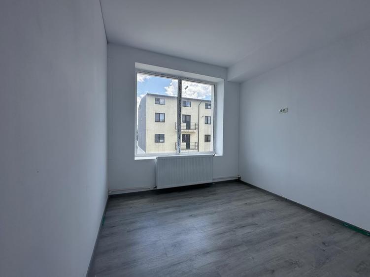 Spațiu comercial, de 141 mp, în Bragadiru