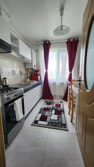 Apartament cu 2 camere semidecomandat în Exterior Vest