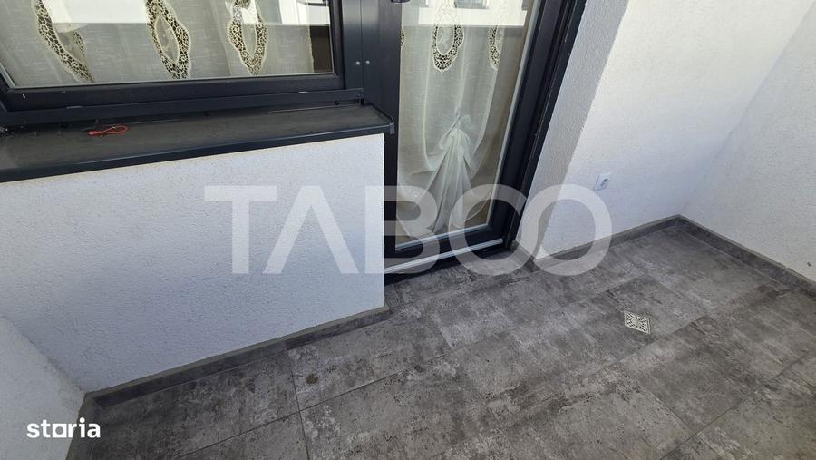 Apartament cu 3 camere decomandat, mobilat în Central — fotografia 1