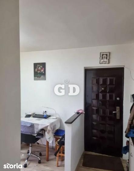 Apartament cu 2 camere decomandat în Ștrand