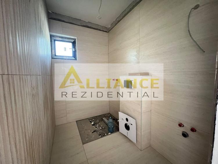 Casă individuală cu 4 camere cu Canalizare în Berceni