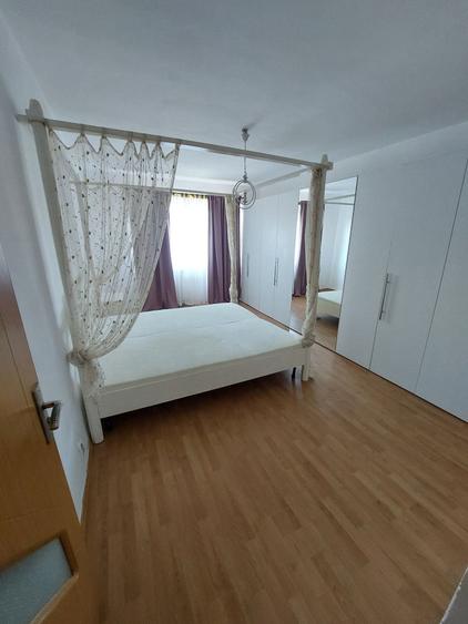 Apartament cu 2 camere decomandat în Crihala