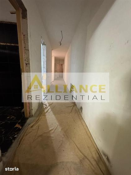 Casă cu 7 camere cu Teren 450 Mp în Jilava
