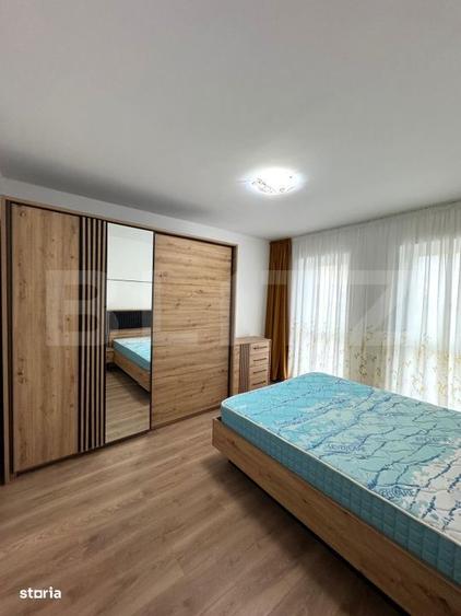 Apartament cu 3 camere în Tractorul