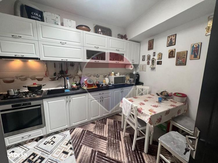 Casă cu 3 camere în Tăbăcari