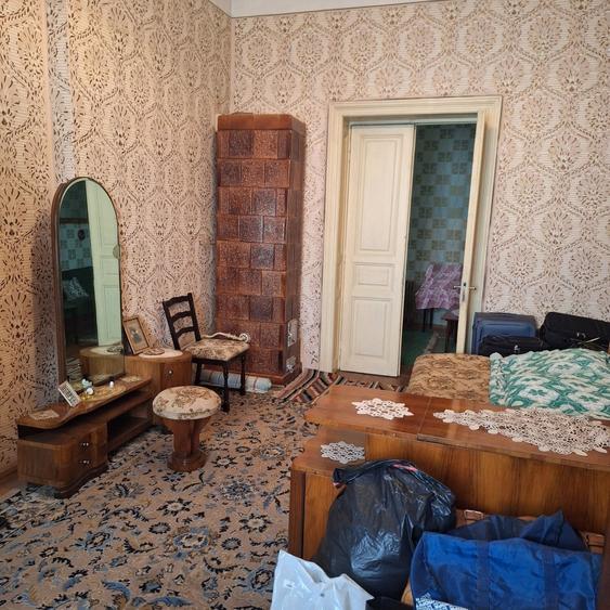 Casă cu 4 camere în Ultracentral