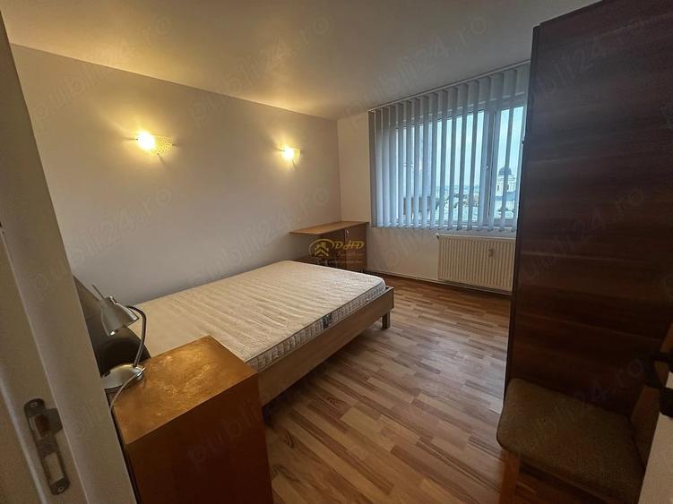 Apartament cu 2 camere decomandat în Piața Unirii