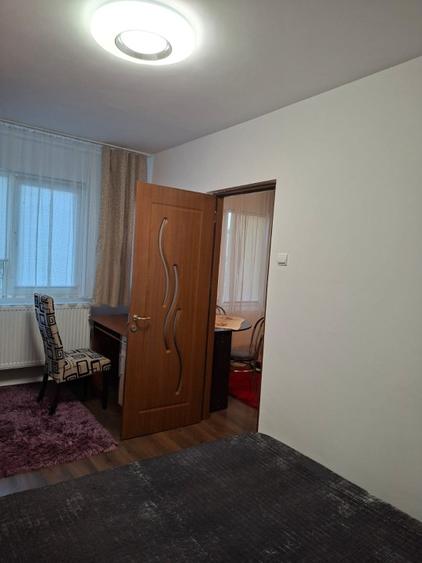 Apartament cu 2 camere semidecomandat în Tomis Nord