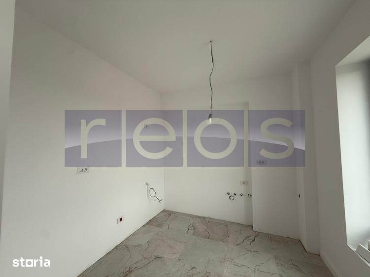 Apartament cu 2 camere semidecomandat în Sisești