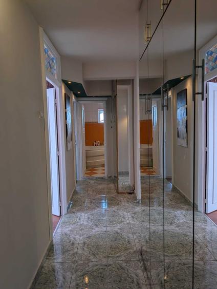 Apartament cu 4 camere decomandat, mobilat în Doamna Ghica