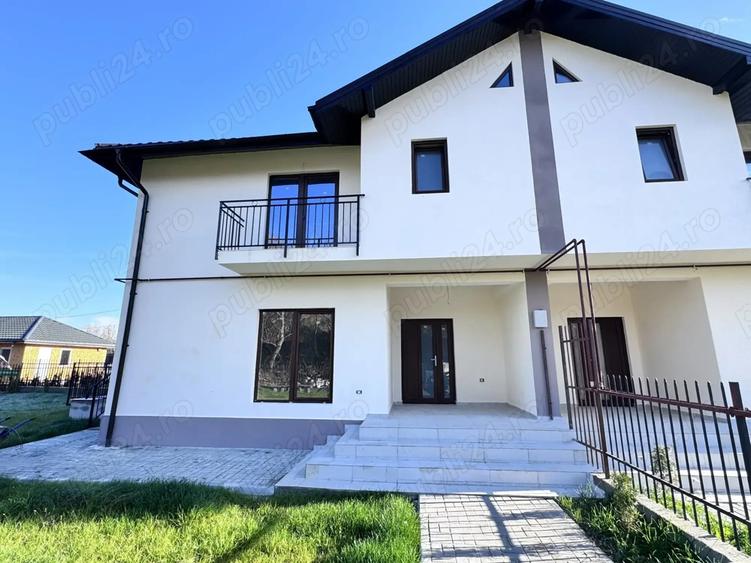 Casă în Bujoreni