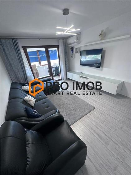 Apartament cu 3 camere decomandat, mobilat în 1 Decembrie