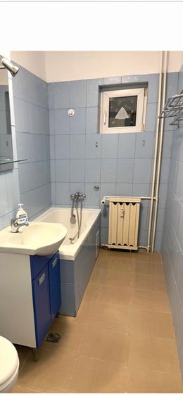 Garsonieră decomandată în Vitan