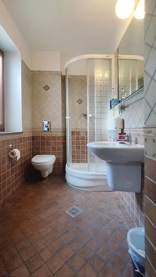 Apartament cu 2 camere semidecomandat în Centrul Istoric