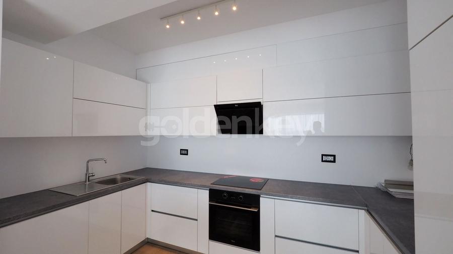 VEDERE PARC! Apartament modern cu 3 camere | terasa 16mp | garaj - 6