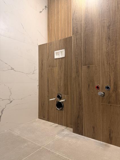 Apartament cu 3 camere decomandat în Complex Studențesc